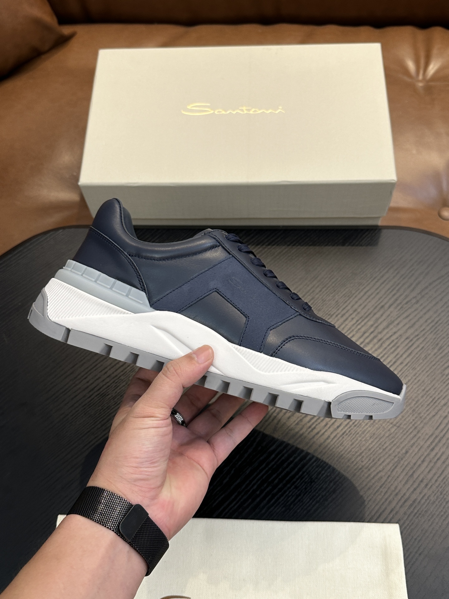 NO:340046,Santoni (Santoni) Italian men's handmade calfskin shoes shipped!  Each pair of shoes from this Italian pure handmade shoe brand is simple and classic, and it is very comfortable and versatile on the feet!  It is not accurate to describe the Italian shoe brand Santoni as a 