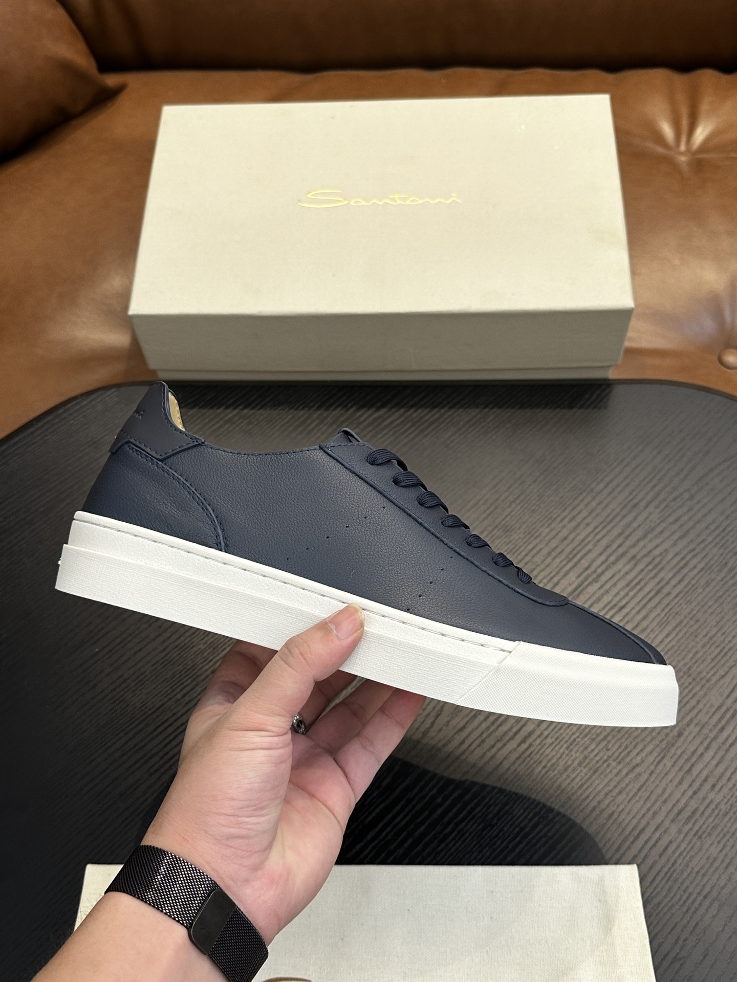 NO:342042,Santoni (Santoni) Italian men's handmade calfskin shoes shipped!  Each pair of shoes from this Italian pure handmade shoe brand is simple and classic, and it is very comfortable and versatile on the feet!  It is not accurate to describe the Italian shoe brand Santoni as a 