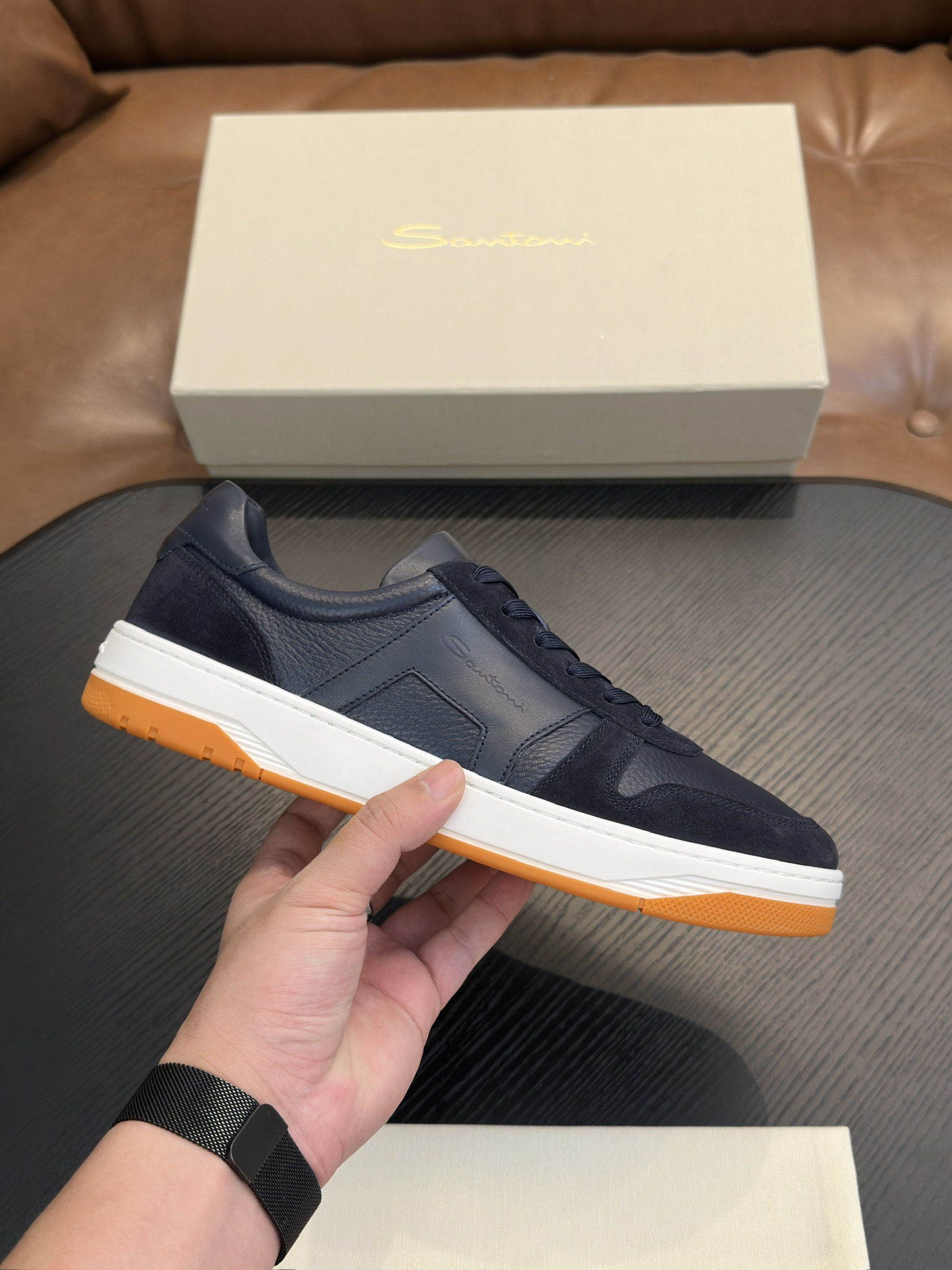 NO:341108,Santoni (Santoni) Italian men's handmade calfskin shoes shipped!  Each pair of shoes from this Italian pure handmade shoe brand is simple and classic, and it is very comfortable and versatile on the feet!  It is not accurate to describe the Italian shoe brand Santoni as a 