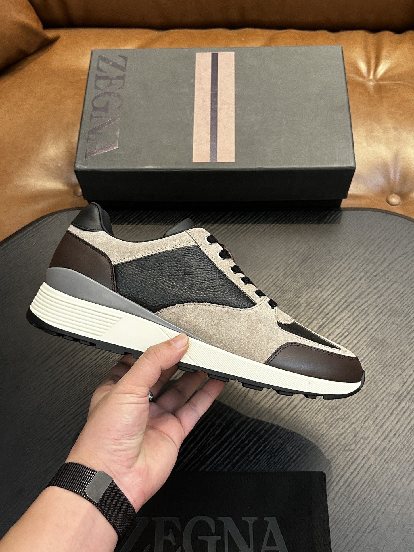 NO:341383,ZEGNA Men's Shoes Men's Sneakers!  Luxury casual shoes, the latest catwalk style is synchronized on the official website!  PRODUCT INFORMATIONMONTE (MN·TE) means 