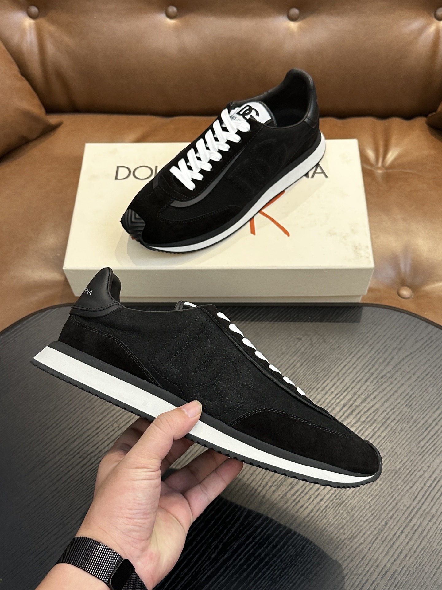 Dolce&Gabbana DG Cushion Sneakers in Black Leather and Velvet 5 i1756526905 70 0
