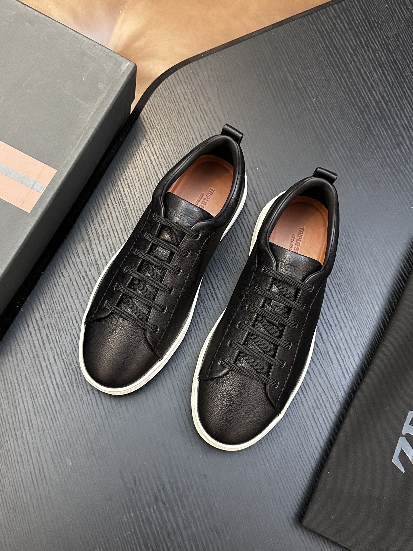 Maison Margiela Classic Luxury Leather Shoe Loafer Shoes Ref.0751CA78 3
