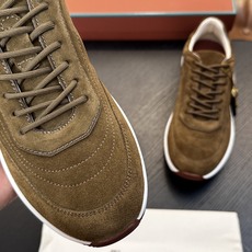 Loro Piana(诺悠翩雅)官网同款运动鞋|一比一原版开模↔采用鞋面采用独特高丝光牛料制作工艺↔牛皮内里|全方位一比 Loro Piana(诺悠翩雅)官网同款运动鞋|一比一原版开模↔采用鞋面采用独特高丝光牛料制作工艺↔牛皮内里|全方位一比