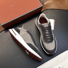 Loro Piana(诺悠翩雅)官网同款运动鞋|一比一原版开模↔采用鞋面采用独特高丝光牛料制作工艺↔牛皮内里|全方位一比 Loro Piana(诺悠翩雅)官网同款运动鞋|一比一原版开模↔采用鞋面采用独特高丝光牛料制作工艺↔牛皮内里|全方位一比
