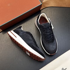 Loro Piana(诺悠翩雅)官网同款运动鞋|一比一原版开模↔采用鞋面采用独特高丝光牛料制作工艺↔牛皮内里|全方位一比 Loro Piana(诺悠翩雅)官网同款运动鞋|一比一原版开模↔采用鞋面采用独特高丝光牛料制作工艺↔牛皮内里|全方位一比