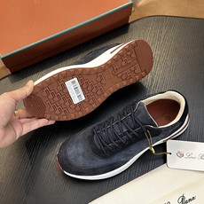 Loro Piana(诺悠翩雅)官网同款运动鞋|一比一原版开模↔采用鞋面采用独特高丝光牛料制作工艺↔牛皮内里|全方位一比 Loro Piana(诺悠翩雅)官网同款运动鞋|一比一原版开模↔采用鞋面采用独特高丝光牛料制作工艺↔牛皮内里|全方位一比