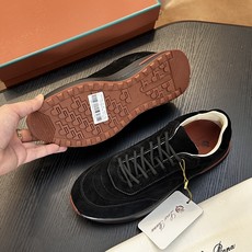 Loro Piana(诺悠翩雅)官网同款运动鞋|一比一原版开模↔采用鞋面采用独特高丝光牛料制作工艺↔牛皮内里|全方位一比 Loro Piana(诺悠翩雅)官网同款运动鞋|一比一原版开模↔采用鞋面采用独特高丝光牛料制作工艺↔牛皮内里|全方位一比