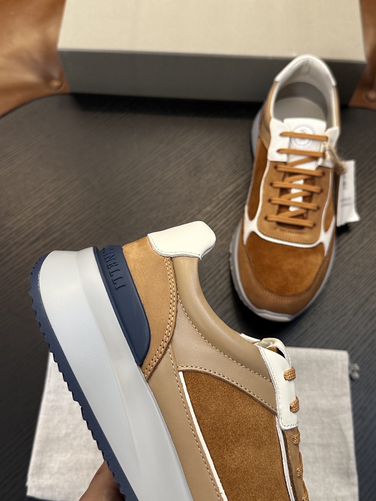 BC新款上架🆕Brunello Cucinelli 系带休闲男鞋|鞋面意大利进口细腻反毛皮|内里本白色苯染专用小牛皮|0 BC新款上架🆕Brunello Cucinelli 系带休闲男鞋|鞋面意大利进口细腻反毛皮|内里本白色苯染专用小牛皮|0