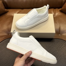 🌾Santoni(圣东尼)意大利男士手工小牛皮鞋出货!这个意大利纯手工鞋履品牌的每一双鞋设计简洁经典,上脚非常舒适百搭! 🌾Santoni(圣东尼)意大利男士手工小牛皮鞋出货!这个意大利纯手工鞋履品牌的每一双鞋设计简洁经典,上脚非常舒适百搭!