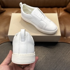 🌾Santoni(圣东尼)意大利男士手工小牛皮鞋出货!这个意大利纯手工鞋履品牌的每一双鞋设计简洁经典,上脚非常舒适百搭! 🌾Santoni(圣东尼)意大利男士手工小牛皮鞋出货!这个意大利纯手工鞋履品牌的每一双鞋设计简洁经典,上脚非常舒适百搭!