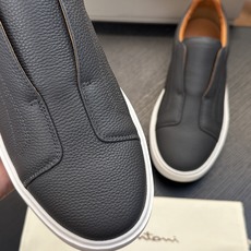 🌾Santoni(圣东尼)意大利男士手工小牛皮鞋出货!这个意大利纯手工鞋履品牌的每一双鞋设计简洁经典,上脚非常舒适百搭! 🌾Santoni(圣东尼)意大利男士手工小牛皮鞋出货!这个意大利纯手工鞋履品牌的每一双鞋设计简洁经典,上脚非常舒适百搭!
