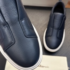 🌾Santoni(圣东尼)意大利男士手工小牛皮鞋出货!这个意大利纯手工鞋履品牌的每一双鞋设计简洁经典,上脚非常舒适百搭! 🌾Santoni(圣东尼)意大利男士手工小牛皮鞋出货!这个意大利纯手工鞋履品牌的每一双鞋设计简洁经典,上脚非常舒适百搭!