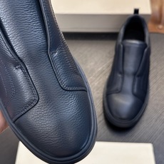 🌾Santoni(圣东尼)意大利男士手工小牛皮鞋出货!这个意大利纯手工鞋履品牌的每一双鞋设计简洁经典,上脚非常舒适百搭! 🌾Santoni(圣东尼)意大利男士手工小牛皮鞋出货!这个意大利纯手工鞋履品牌的每一双鞋设计简洁经典,上脚非常舒适百搭!