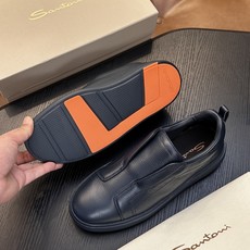 🌾Santoni(圣东尼)意大利男士手工小牛皮鞋出货!这个意大利纯手工鞋履品牌的每一双鞋设计简洁经典,上脚非常舒适百搭! 🌾Santoni(圣东尼)意大利男士手工小牛皮鞋出货!这个意大利纯手工鞋履品牌的每一双鞋设计简洁经典,上脚非常舒适百搭!