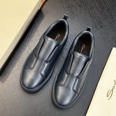 🌾Santoni(圣东尼)意大利男士手工小牛皮鞋出货!这个意大利纯手工鞋履品牌的每一双鞋设计简洁经典,上脚非常舒适百搭! 🌾Santoni(圣东尼)意大利男士手工小牛皮鞋出货!这个意大利纯手工鞋履品牌的每一双鞋设计简洁经典,上脚非常舒适百搭!