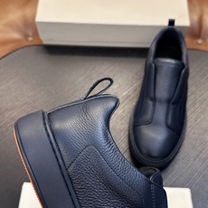 🌾Santoni(圣东尼)意大利男士手工小牛皮鞋出货!这个意大利纯手工鞋履品牌的每一双鞋设计简洁经典,上脚非常舒适百搭! 🌾Santoni(圣东尼)意大利男士手工小牛皮鞋出货!这个意大利纯手工鞋履品牌的每一双鞋设计简洁经典,上脚非常舒适百搭!
