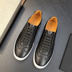 【新款】GIORGIOARMANI(乔治阿玛尼主线)绒面革撞色后跟运动鞋 此款GIORGIOARMANI休闲鞋打造舒适轻 【新款】GIORGIOARMANI(乔治阿玛尼主线)绒面革撞色后跟运动鞋 此款GIORGIOARMANI休闲鞋打造舒适轻