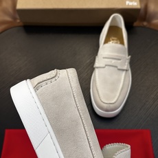 (定做不退换)Christian Louboutin(红底鞋)意大利男士休闲板鞋出货!这个意大利纯手工鞋履品牌的每一双鞋 (定做不退换)Christian Louboutin(红底鞋)意大利男士休闲板鞋出货!这个意大利纯手工鞋履品牌的每一双鞋