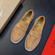 (定做不退换)Christian Louboutin(红底鞋)意大利男士休闲板鞋出货!这个意大利纯手工鞋履品牌的每一双鞋 (定做不退换)Christian Louboutin(红底鞋)意大利男士休闲板鞋出货!这个意大利纯手工鞋履品牌的每一双鞋