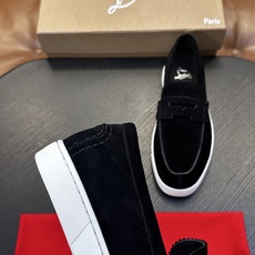 (定做不退换)Christian Louboutin(红底鞋)意大利男士休闲板鞋出货!这个意大利纯手工鞋履品牌的每一双鞋 (定做不退换)Christian Louboutin(红底鞋)意大利男士休闲板鞋出货!这个意大利纯手工鞋履品牌的每一双鞋
