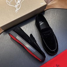 (定做不退换)Christian Louboutin(红底鞋)意大利男士休闲板鞋出货!这个意大利纯手工鞋履品牌的每一双鞋 (定做不退换)Christian Louboutin(红底鞋)意大利男士休闲板鞋出货!这个意大利纯手工鞋履品牌的每一双鞋