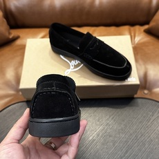 (定做不退换)Christian Louboutin(红底鞋)意大利男士休闲板鞋出货!这个意大利纯手工鞋履品牌的每一双鞋 (定做不退换)Christian Louboutin(红底鞋)意大利男士休闲板鞋出货!这个意大利纯手工鞋履品牌的每一双鞋