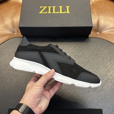 Zilli意大利男士手工小牛皮鞋出货!这个意大利纯手工鞋履品牌的每一双鞋设计简洁经典,上脚非常舒适百搭! 用“新贵”来形 Zilli意大利男士手工小牛皮鞋出货!这个意大利纯手工鞋履品牌的每一双鞋设计简洁经典,上脚非常舒适百搭! 用“新贵”来形