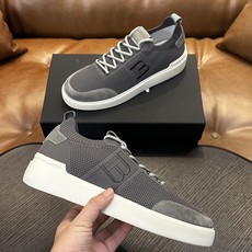 BALMAIN巴尔曼B-Skate运动鞋 B-Skate 多材质拼接撞色运动鞋 ,鞋面饰有黑色鞋带,皮革拼接鞋舌点缀 B BALMAIN巴尔曼B-Skate运动鞋 B-Skate 多材质拼接撞色运动鞋 ,鞋面饰有黑色鞋带,皮革拼接鞋舌点缀 B