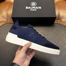 BALMAIN巴尔曼B-Skate运动鞋 B-Skate 多材质拼接撞色运动鞋 ,鞋面饰有黑色鞋带,皮革拼接鞋舌点缀 B BALMAIN巴尔曼B-Skate运动鞋 B-Skate 多材质拼接撞色运动鞋 ,鞋面饰有黑色鞋带,皮革拼接鞋舌点缀 B