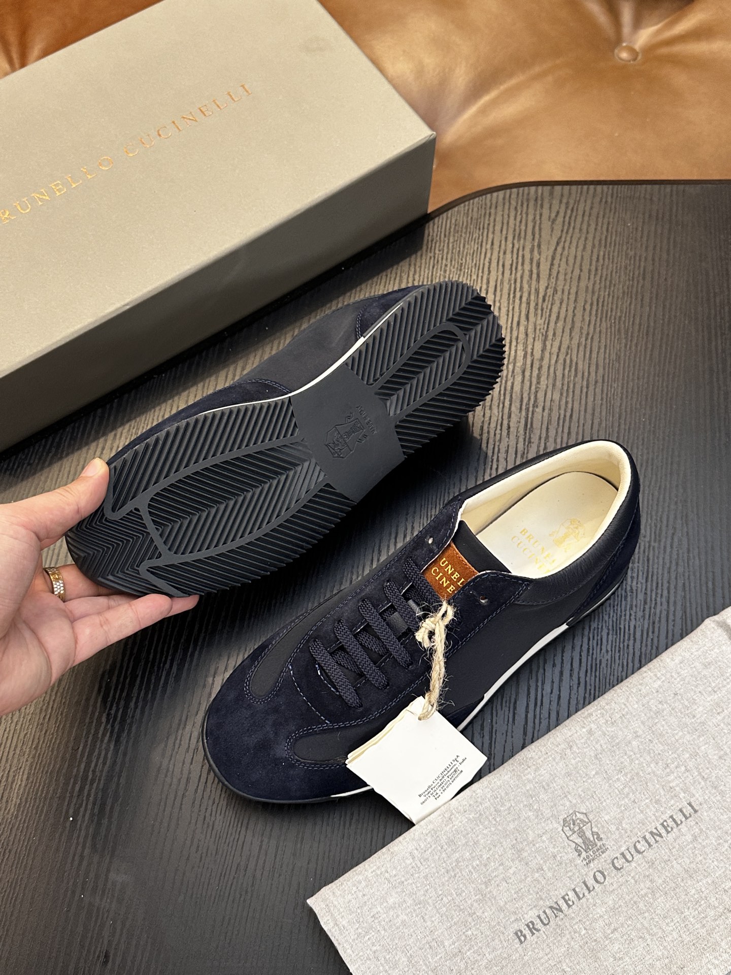 BC新款上架🆕Brunello Cucinelli 系带休闲男鞋|鞋面意大利进口细腻反毛皮|内里本白色苯染专用小牛皮|0 BC新款上架🆕Brunello Cucinelli 系带休闲男鞋|鞋面意大利进口细腻反毛皮|内里本白色苯染专用小牛皮|0