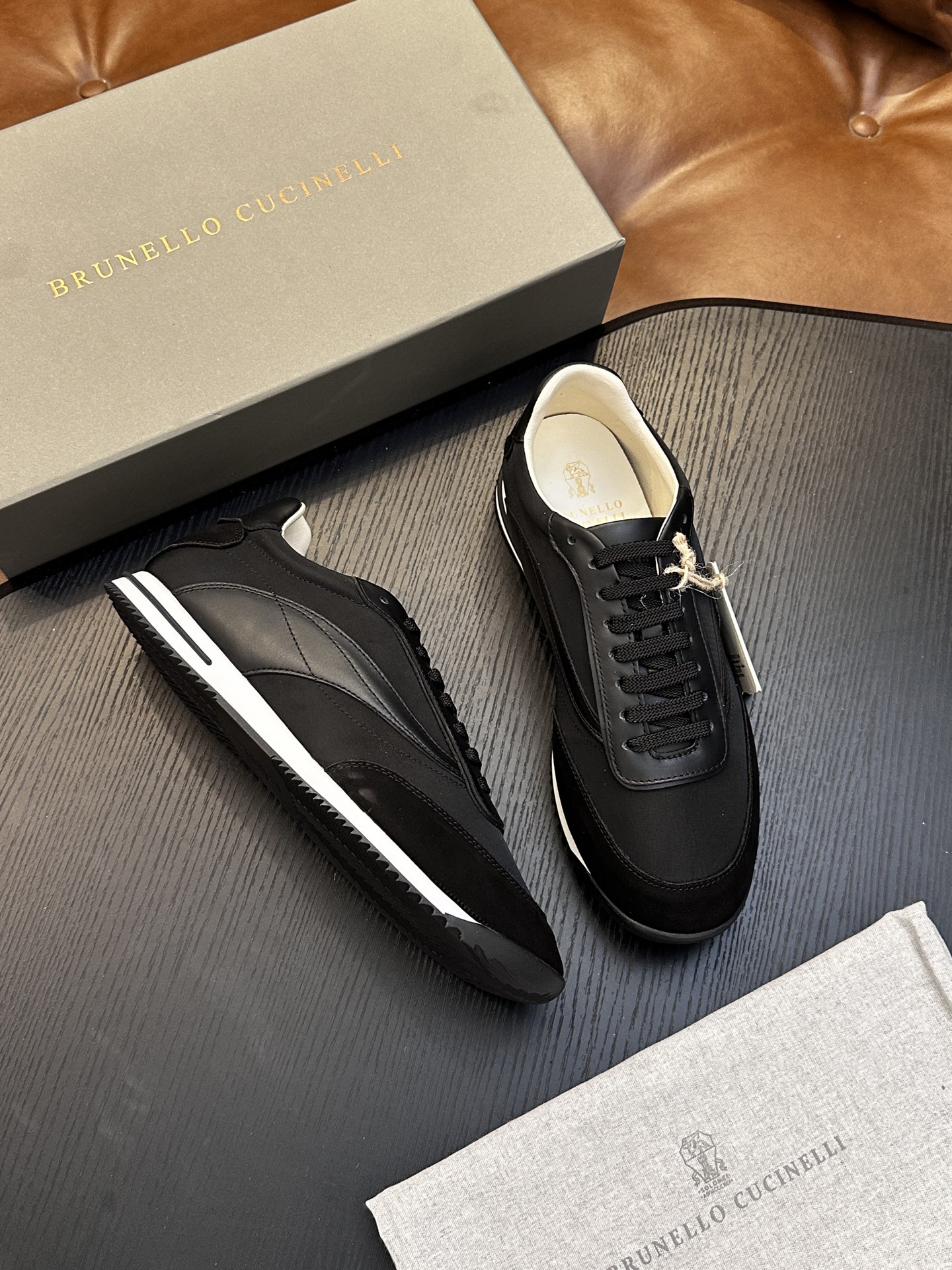 BC新款上架🆕Brunello Cucinelli 系带休闲男鞋|鞋面意大利进口细腻反毛皮|内里本白色苯染专用小牛皮|0 BC新款上架🆕Brunello Cucinelli 系带休闲男鞋|鞋面意大利进口细腻反毛皮|内里本白色苯染专用小牛皮|0