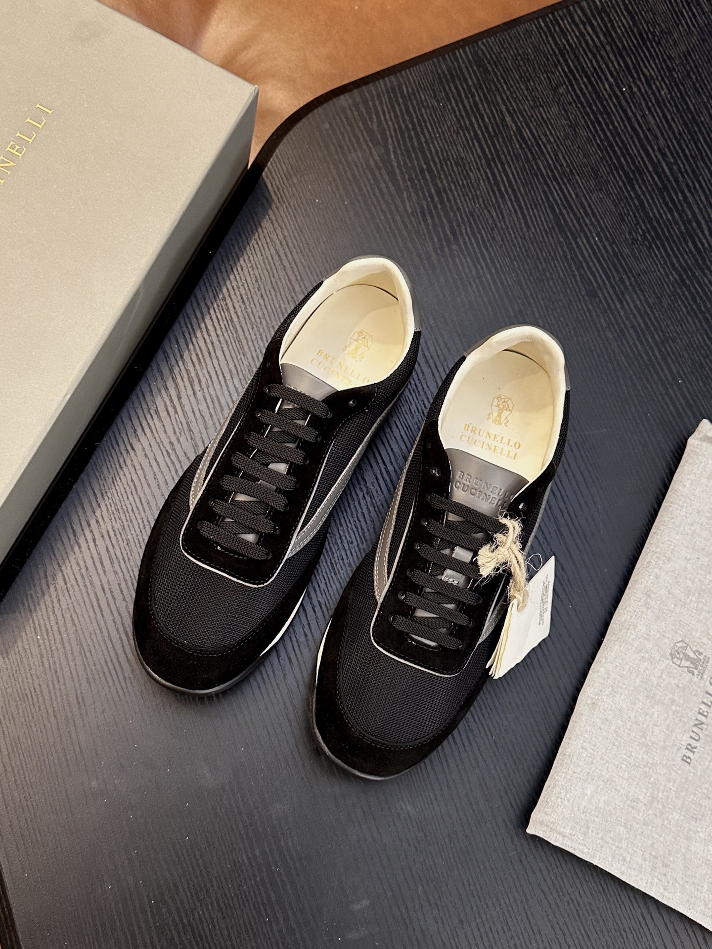 BC新款上架🆕Brunello Cucinelli 系带休闲男鞋|鞋面意大利进口细腻反毛皮|内里本白色苯染专用小牛皮|0 BC新款上架🆕Brunello Cucinelli 系带休闲男鞋|鞋面意大利进口细腻反毛皮|内里本白色苯染专用小牛皮|0