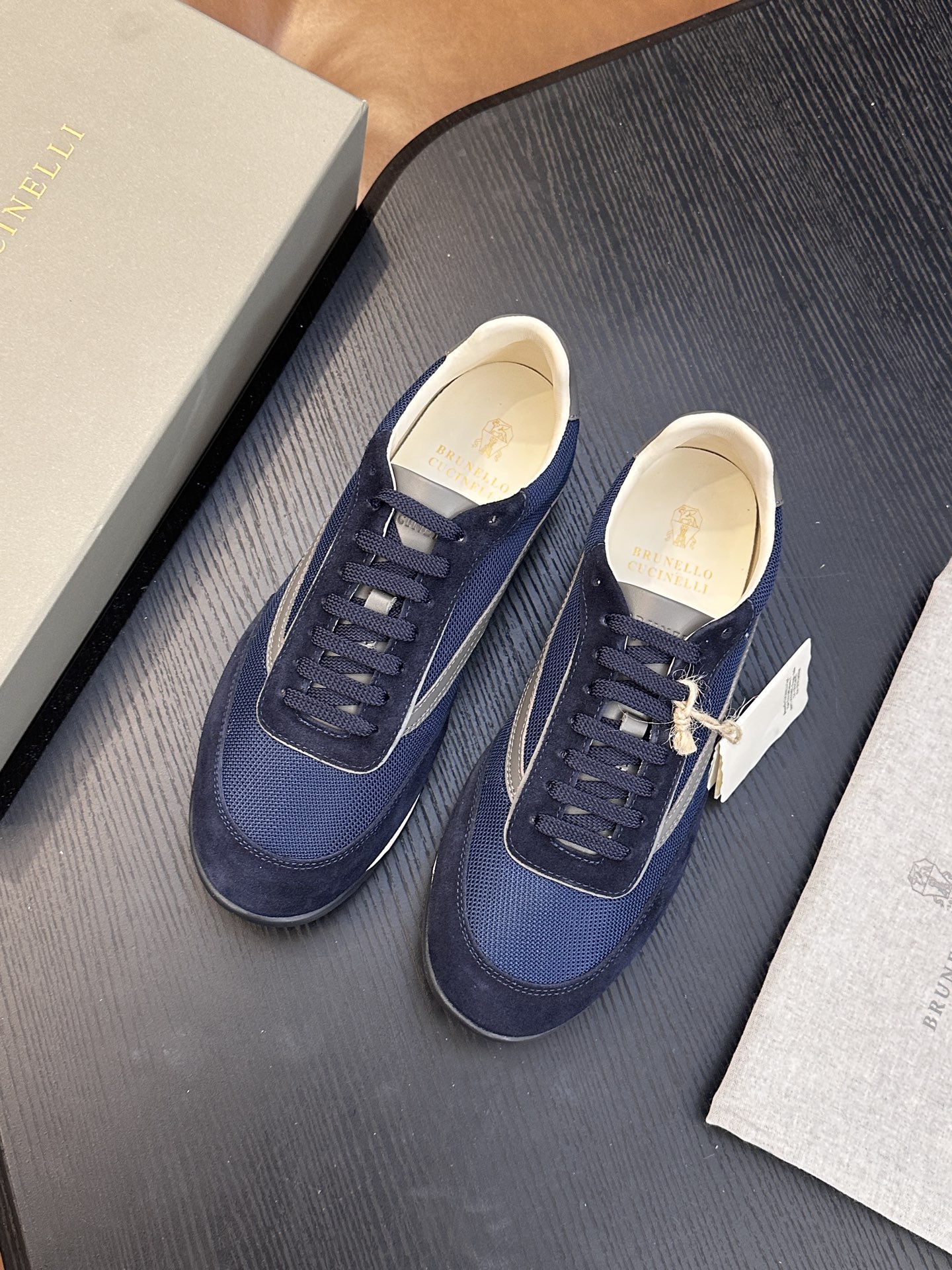 BC新款上架🆕Brunello Cucinelli 系带休闲男鞋|鞋面意大利进口细腻反毛皮|内里本白色苯染专用小牛皮|0 BC新款上架🆕Brunello Cucinelli 系带休闲男鞋|鞋面意大利进口细腻反毛皮|内里本白色苯染专用小牛皮|0