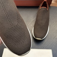LP新品发售 Loro Piana(诺悠翩雅)官网同款针织运动鞋|采用 Wish 羊毛混纺面料制作|鞋面采用独特针织面料 LP新品发售 Loro Piana(诺悠翩雅)官网同款针织运动鞋|采用 Wish 羊毛混纺面料制作|鞋面采用独特针织面料