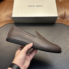 【新款】GIORGIOARMANI(乔治阿玛尼主线)绒面革撞色后跟运动鞋 此款GIORGIOARMANI休闲鞋打造舒适轻 【新款】GIORGIOARMANI(乔治阿玛尼主线)绒面革撞色后跟运动鞋 此款GIORGIOARMANI休闲鞋打造舒适轻