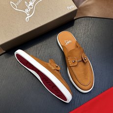 Christian Louboutin(红底鞋)意大利男士休闲板鞋出货!这个意大利纯手工鞋履品牌的每一双鞋设计简洁经典, Christian Louboutin(红底鞋)意大利男士休闲板鞋出货!这个意大利纯手工鞋履品牌的每一双鞋设计简洁经典,
