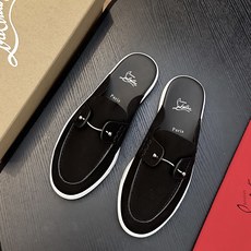 Christian Louboutin(红底鞋)意大利男士休闲板鞋出货!这个意大利纯手工鞋履品牌的每一双鞋设计简洁经典, Christian Louboutin(红底鞋)意大利男士休闲板鞋出货!这个意大利纯手工鞋履品牌的每一双鞋设计简洁经典,