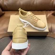 🌾(定做不退换)Christian Louboutin(红底鞋)意大利男士休闲板鞋出货!这个意大利纯手工鞋履品牌的每一双 🌾(定做不退换)Christian Louboutin(红底鞋)意大利男士休闲板鞋出货!这个意大利纯手工鞋履品牌的每一双