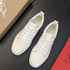🌾(定做不退换)Christian Louboutin(红底鞋)意大利男士休闲板鞋出货!这个意大利纯手工鞋履品牌的每一双 🌾(定做不退换)Christian Louboutin(红底鞋)意大利男士休闲板鞋出货!这个意大利纯手工鞋履品牌的每一双