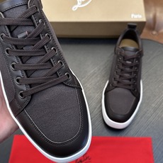 🌾(定做不退换)Christian Louboutin(红底鞋)意大利男士休闲板鞋出货!这个意大利纯手工鞋履品牌的每一双 🌾(定做不退换)Christian Louboutin(红底鞋)意大利男士休闲板鞋出货!这个意大利纯手工鞋履品牌的每一双