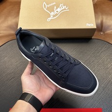 🌾(定做不退换)Christian Louboutin(红底鞋)意大利男士休闲板鞋出货!这个意大利纯手工鞋履品牌的每一双 🌾(定做不退换)Christian Louboutin(红底鞋)意大利男士休闲板鞋出货!这个意大利纯手工鞋履品牌的每一双