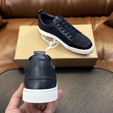 🌾(定做不退换)Christian Louboutin(红底鞋)意大利男士休闲板鞋出货!这个意大利纯手工鞋履品牌的每一双 🌾(定做不退换)Christian Louboutin(红底鞋)意大利男士休闲板鞋出货!这个意大利纯手工鞋履品牌的每一双