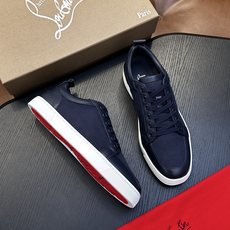 🌾(定做不退换)Christian Louboutin(红底鞋)意大利男士休闲板鞋出货!这个意大利纯手工鞋履品牌的每一双 🌾(定做不退换)Christian Louboutin(红底鞋)意大利男士休闲板鞋出货!这个意大利纯手工鞋履品牌的每一双