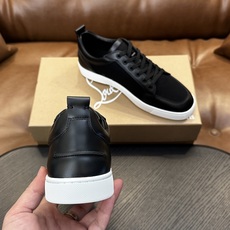 🌾(定做不退换)Christian Louboutin(红底鞋)意大利男士休闲板鞋出货!这个意大利纯手工鞋履品牌的每一双 🌾(定做不退换)Christian Louboutin(红底鞋)意大利男士休闲板鞋出货!这个意大利纯手工鞋履品牌的每一双