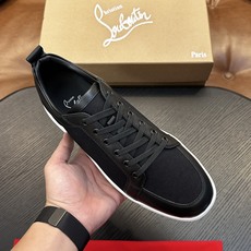🌾(定做不退换)Christian Louboutin(红底鞋)意大利男士休闲板鞋出货!这个意大利纯手工鞋履品牌的每一双 🌾(定做不退换)Christian Louboutin(红底鞋)意大利男士休闲板鞋出货!这个意大利纯手工鞋履品牌的每一双
