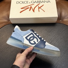 Dolce&Gabbana DG Cushion 小牛皮运动鞋|点缀 DG 徽标|轻便、抓地力强的橡胶外底采用创新设计 Dolce&Gabbana DG Cushion 小牛皮运动鞋|点缀 DG 徽标|轻便、抓地力强的橡胶外底采用创新设计
