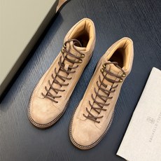 Brunello Cucinelli🆕BC秋冬新款磨砂皮登山靴|将经典户外靴的灵感引入,让您轻松塑造充满朝气的休闲风范| Brunello Cucinelli🆕BC秋冬新款磨砂皮登山靴|将经典户外靴的灵感引入,让您轻松塑造充满朝气的休闲风范|