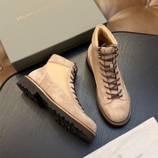 Brunello Cucinelli🆕BC秋冬新款磨砂皮登山靴|将经典户外靴的灵感引入,让您轻松塑造充满朝气的休闲风范| Brunello Cucinelli🆕BC秋冬新款磨砂皮登山靴|将经典户外靴的灵感引入,让您轻松塑造充满朝气的休闲风范|