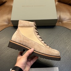 Brunello Cucinelli🆕BC秋冬新款磨砂皮登山靴|将经典户外靴的灵感引入,让您轻松塑造充满朝气的休闲风范| Brunello Cucinelli🆕BC秋冬新款磨砂皮登山靴|将经典户外靴的灵感引入,让您轻松塑造充满朝气的休闲风范|