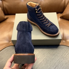 Brunello Cucinelli🆕BC秋冬新款磨砂皮登山靴|将经典户外靴的灵感引入,让您轻松塑造充满朝气的休闲风范| Brunello Cucinelli🆕BC秋冬新款磨砂皮登山靴|将经典户外靴的灵感引入,让您轻松塑造充满朝气的休闲风范|